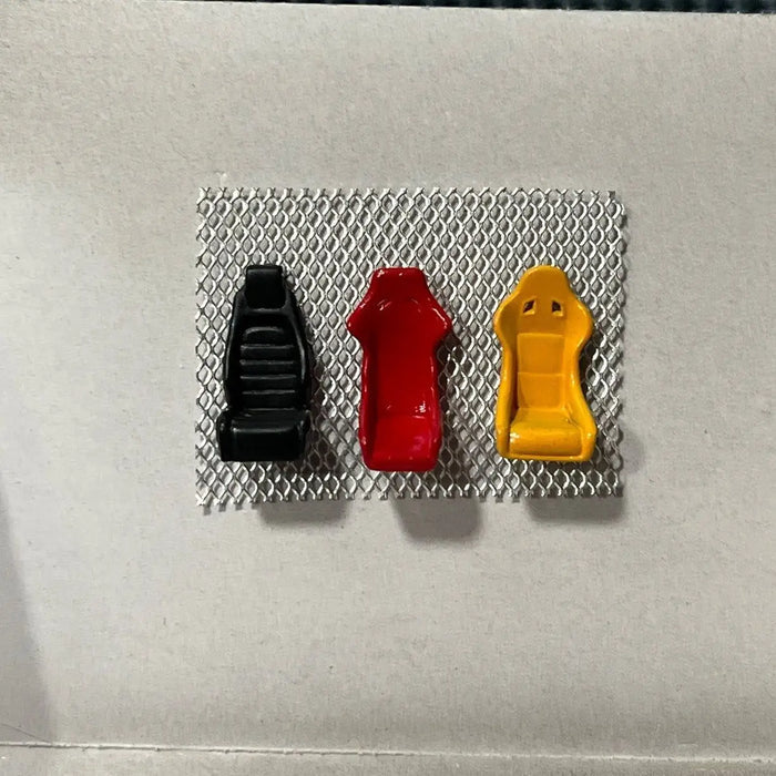 1/64 Model Car Garage Repair Parts Display Board Wheels & Seats Miniature Scene Sand Table