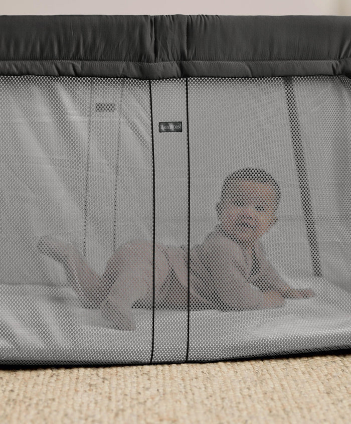 BabyBjorn Babaybjorn Travel Cot Light - Black