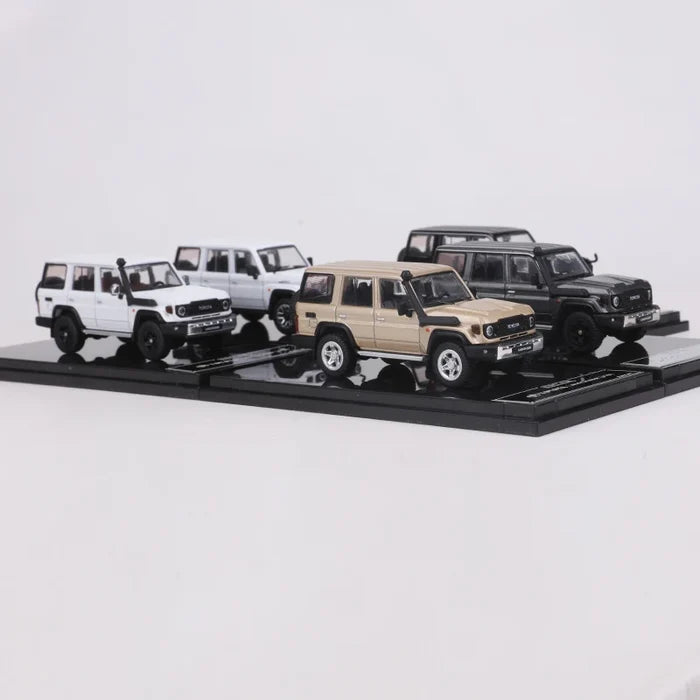 GCD 1:64 Land Cruiser LC76/LC70 SUV Alloy Model Car