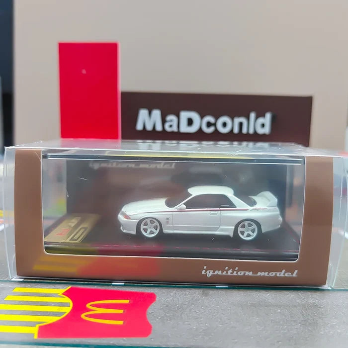 Ignition IG 1:64 Scale Nismo R32 GTR Alloy Toy Car Model Static Display Decor Classic Collector