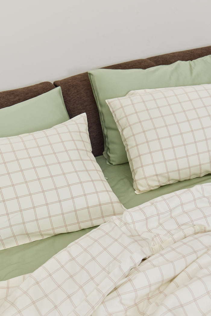 Latte Grid Bamboo Quilt Cover