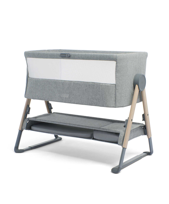Mamas & Papas Lua Bedside Crib and Sheet Bundle - Grey/White