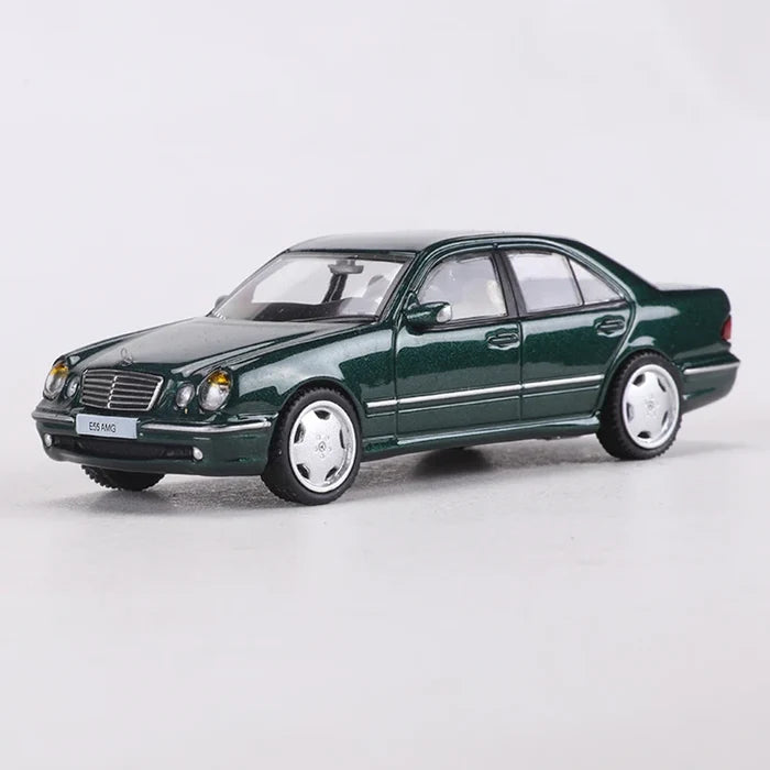 SHADOW 1:64 E55 W210 Alloy Model Car