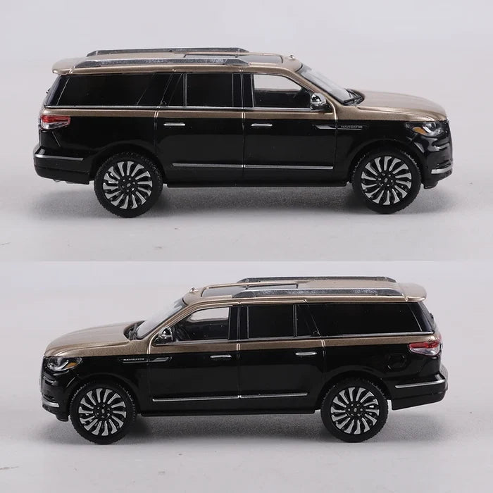 SHADOW PRO 1:64 Lincoln Navigator L Black/Silver Alloy Model Car