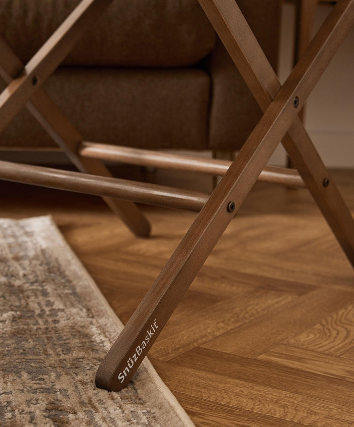Snuz SnuzBaskit Moses Basket & Stand - Graphite/Walnut