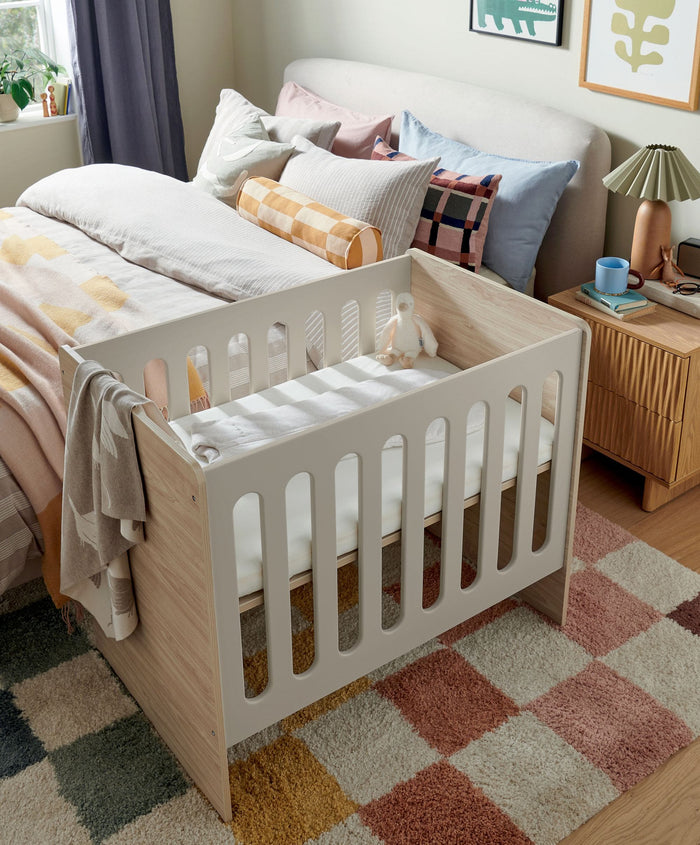 Mamas & Papas Cots Vyne Mini Cot - Cashmere Oak